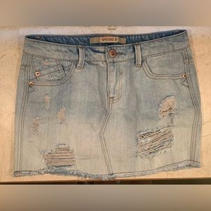HIGHWAY JEAN SHORTS